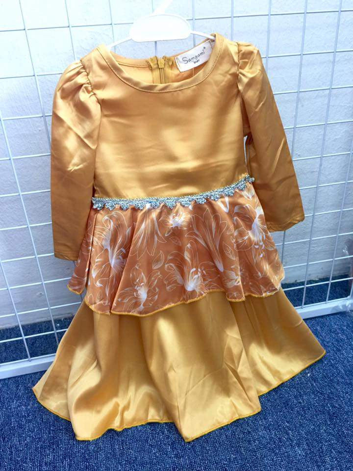 Wholesale 13 pieces Jubah Baju Kurung Peplum Budak Kids Jamil Designs Wholesale 13 pieces Jubah Baju Kurung Peplum Budak Kids Jamil Designs